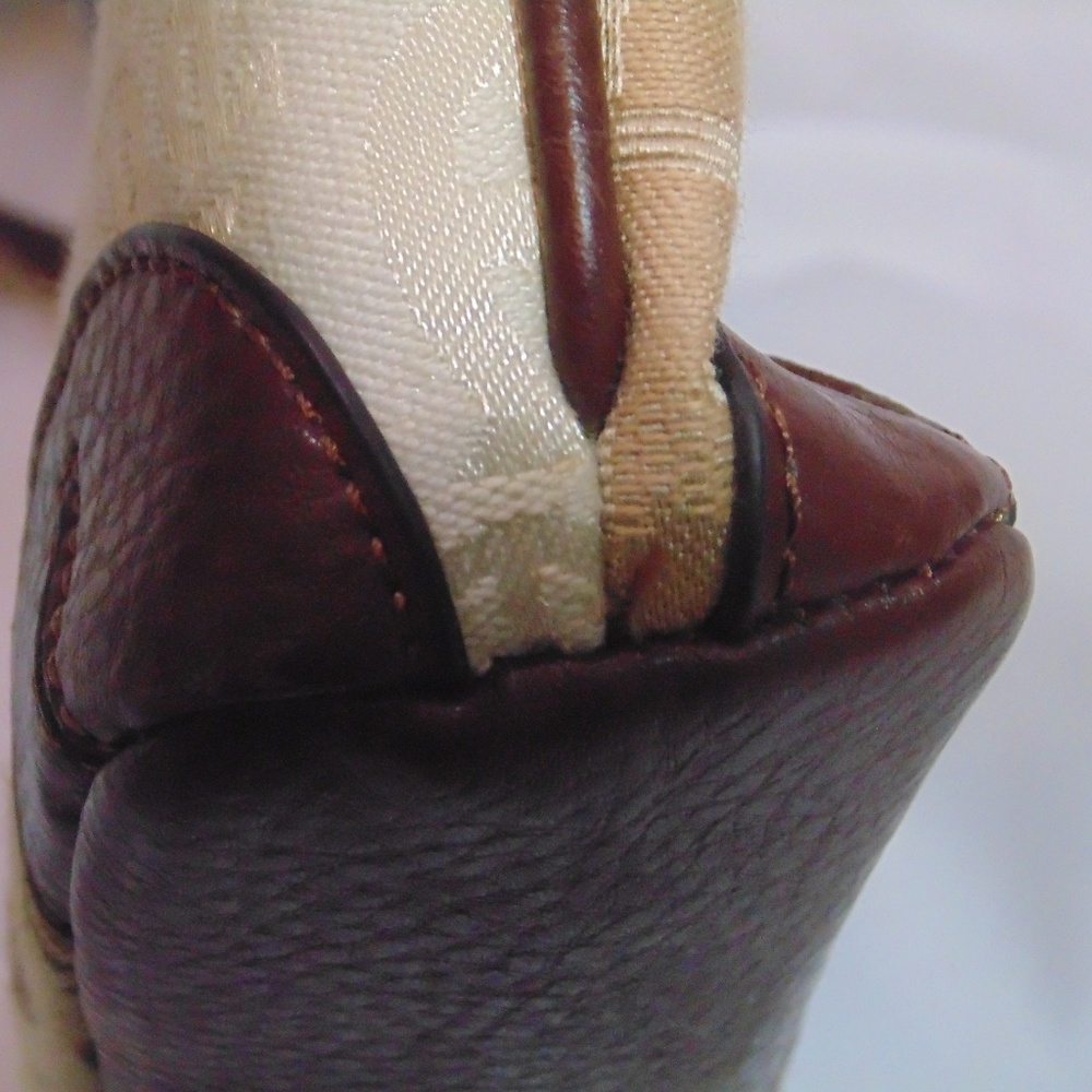 Tan/Brown Aigner Patchwork Type Purse - image 5